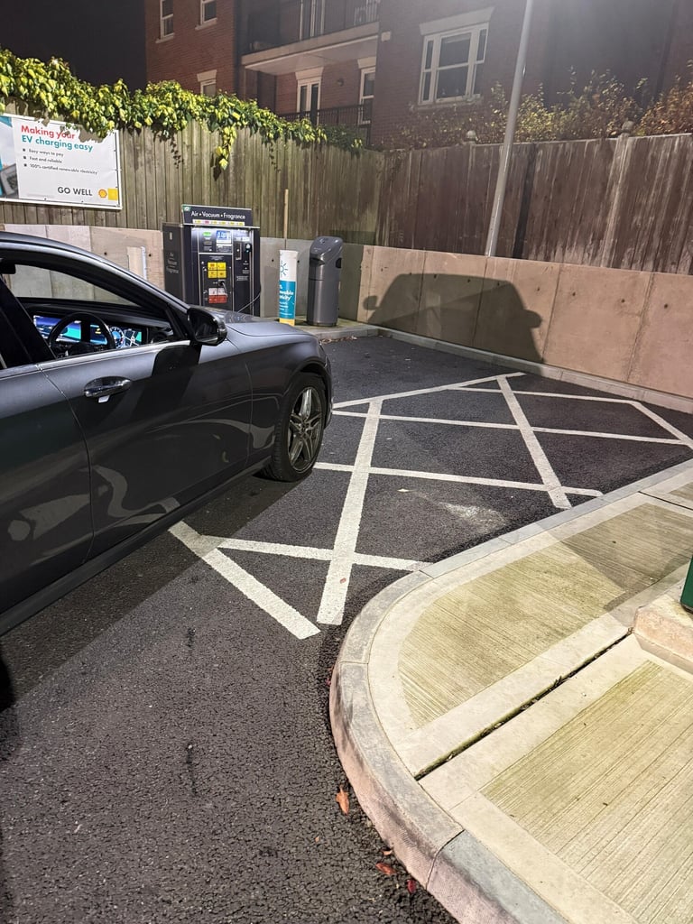 2019 Mercedes-Benz E Class E220d 4Matic AMG Line Premium 4dr 9G-Tronic SALOON Diesel Automatic