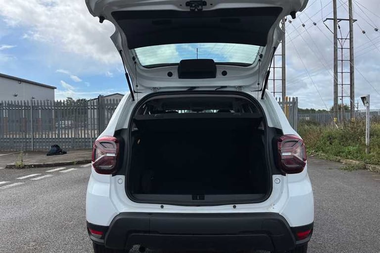 2022 Dacia Duster 1.0 TCe Essential SUV 5dr Petrol Manual Euro 6 (s/s) (90 ps) SUV Petrol Manual