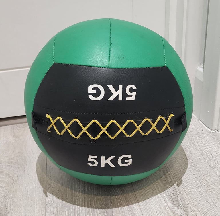 image for 5kg leather medicine ball gym equipment 