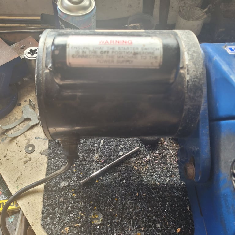Record wood lathe