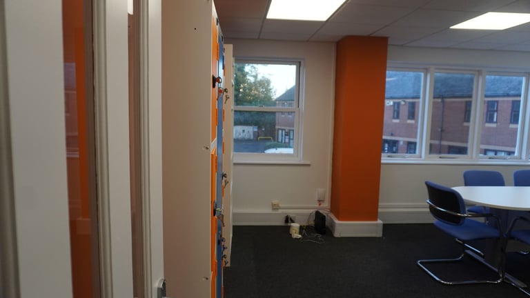Office Room Rent
