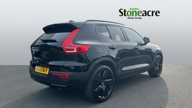 2025 Volvo XC40 2.0 B4 MHEV Plus Black Edition DCT Auto Euro 6 (s/s) 5dr ESTATE Petrol/Electric H...
