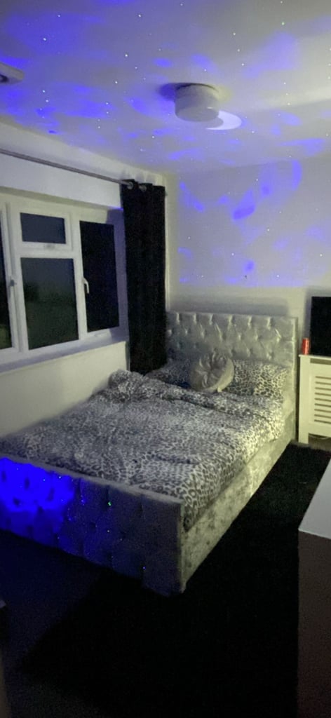 Crushed Velvet Double Bed