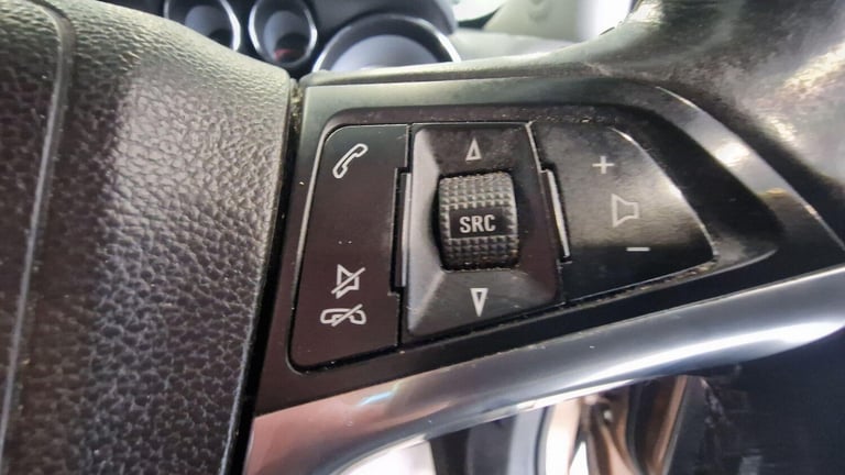 2016 Vauxhall Mokka 1.4i Turbo SE 2WD Euro 6 (s/s) 5dr HATCHBACK Petrol Manual