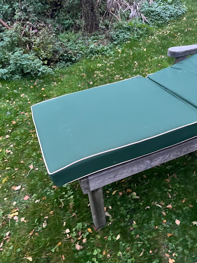 Bespoke top quality sun lounger and cushions 