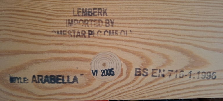 Cot Bed Arabella Deluxe by Lemberk - solid oak 