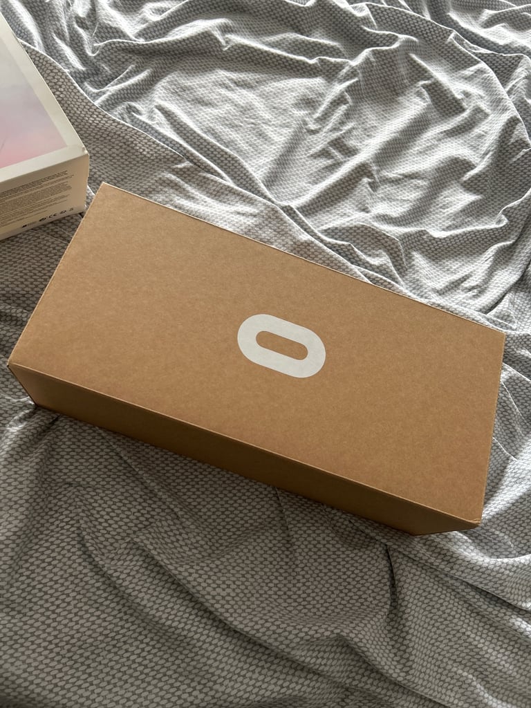 image for Oculus Quest 2 