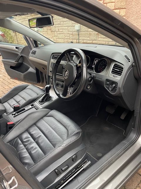 Volkswagen, GOLF, Estate, 2015, Semi-Auto, 1395 (cc), 5 doors