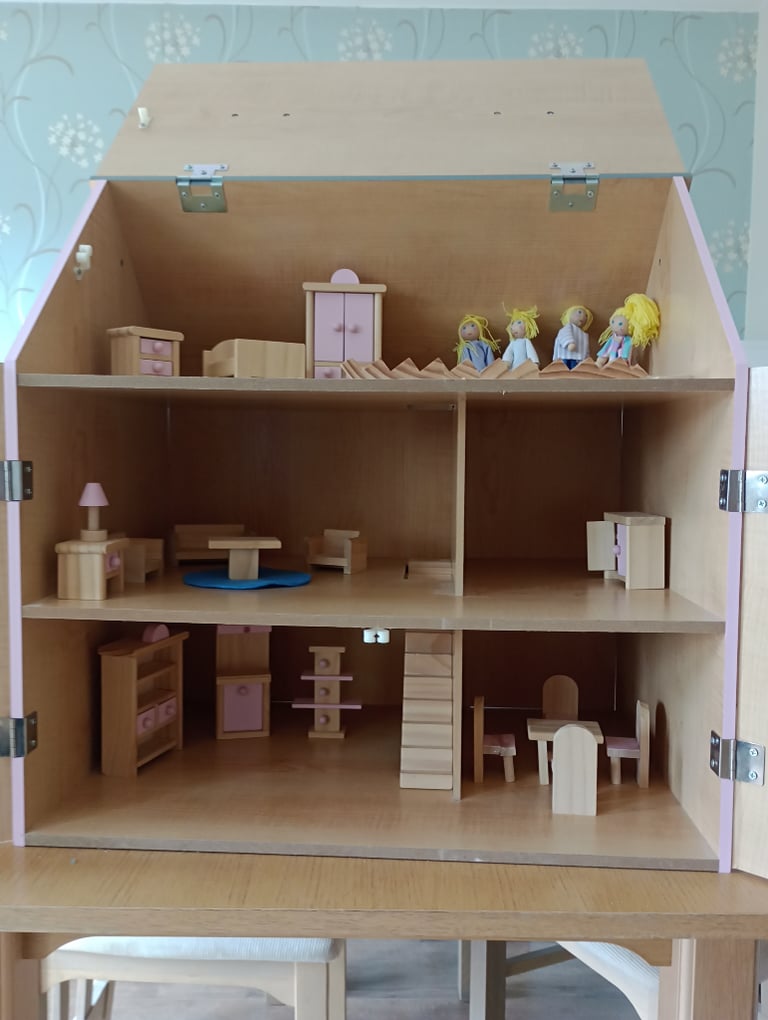 Large Wooden Dolls House with Dolls and Furniture 