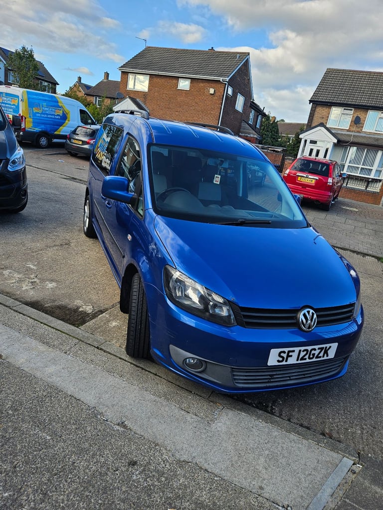 Volkswagen, CADDY MAXI LIFE, MPV, 2012, Manual, 1598 (cc), 5 doors