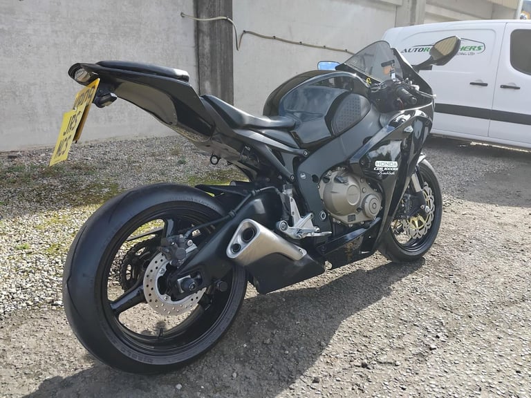 2009 09 HONDA CBR 1000 RR-8 FIREBLADE CBR1000RR CBR1000 BLACK SPORTS SUPERBIKE