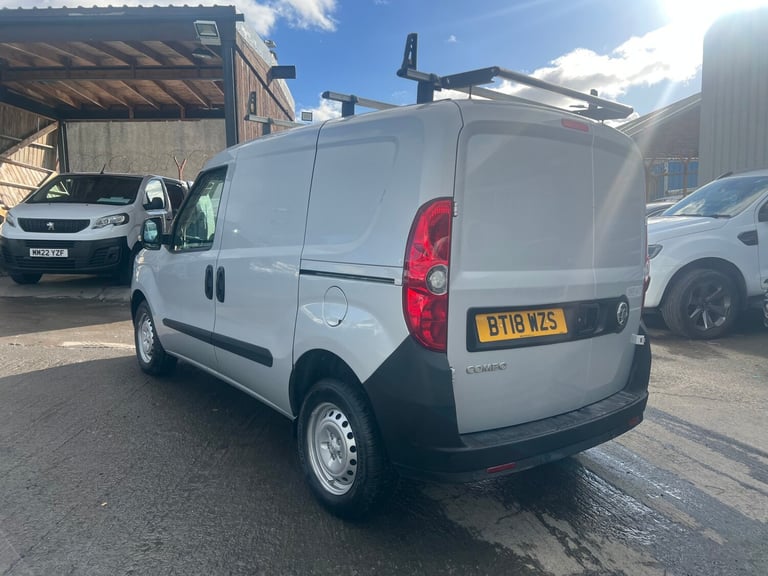2018 Vauxhall Combo 2000 1.6 CDTI 16V 105ps H1 Van Euro 6 [Start Stop] PANEL VAN Diesel Manual