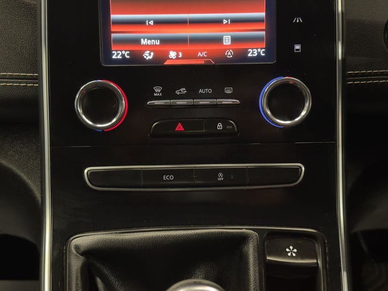 2019 Renault Grand Scenic 1.7 Blue dCi Signature MPV 5dr Diesel Manual Euro 6 (s/s) (120 ps) MPV ...