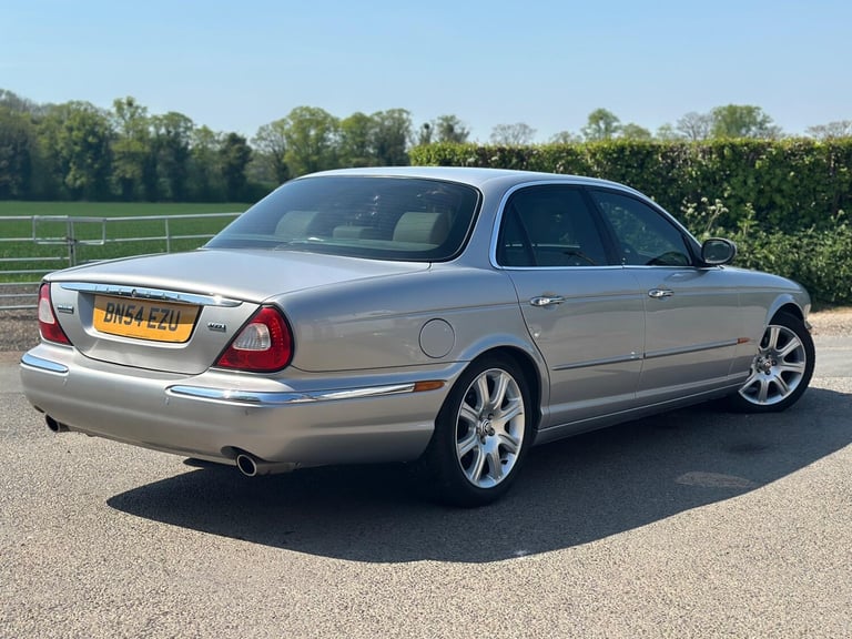 Jaguar XJ 4.2 XJ8 SE 4dr Petrol Automatic