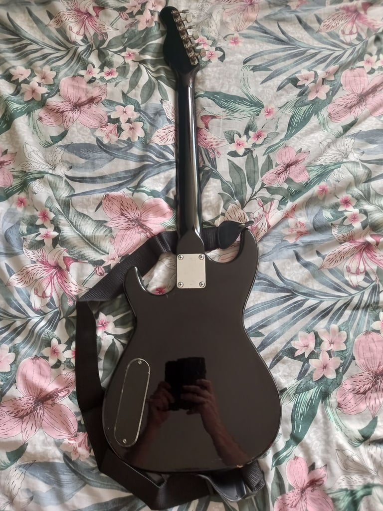 Vintage 1980s Encore single humbucker electric guitar. 