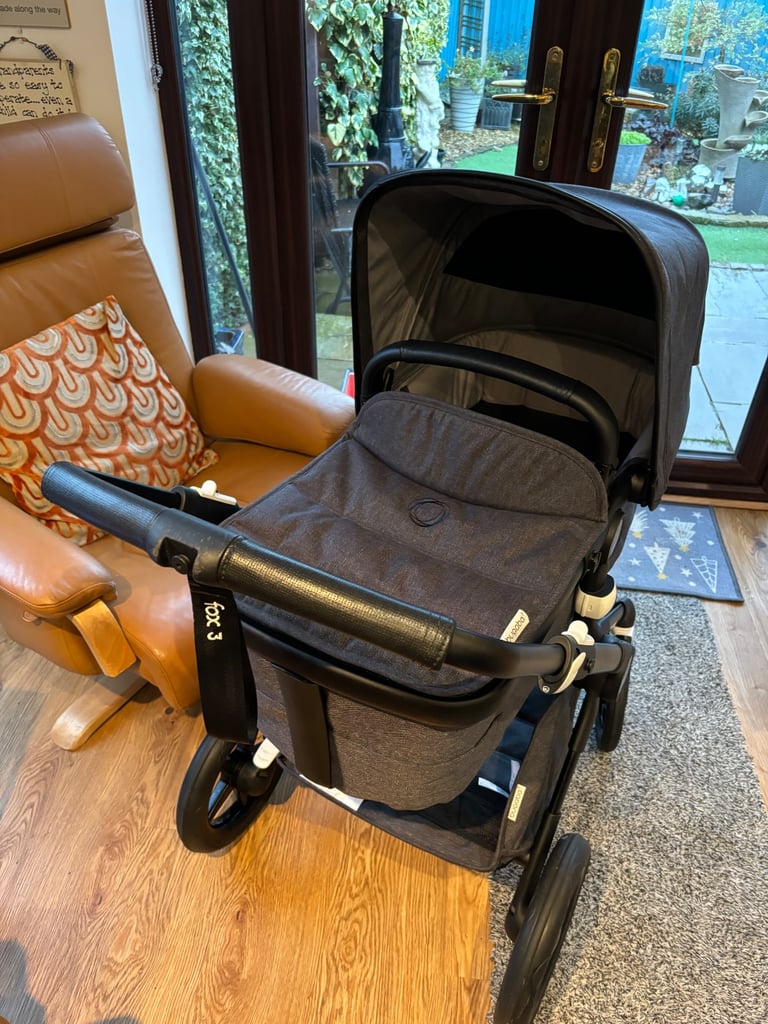 image for Bugaboo Fox complete travel system