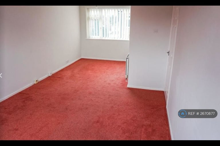 2 bedroom flat in Victoria Road, Birmingham, B27 (2 bed) (#2670877)