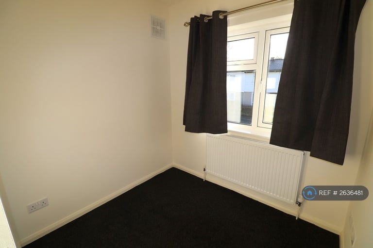 3 bedroom house in Fullingdale Road, Northampton, NN3 (3 bed) (#2636481)
