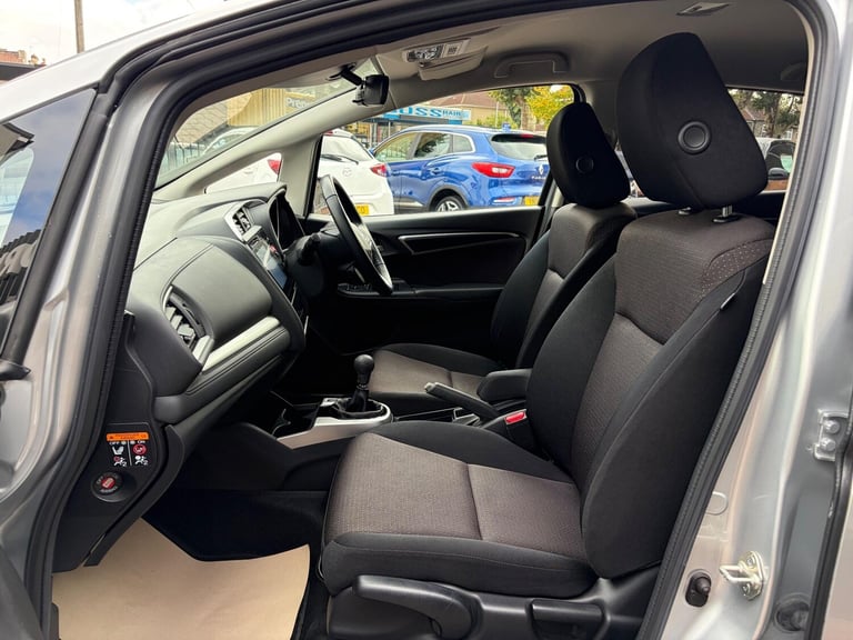 2017 Honda Jazz 1.3 EX Navi 5dr HATCHBACK PETROL Manual