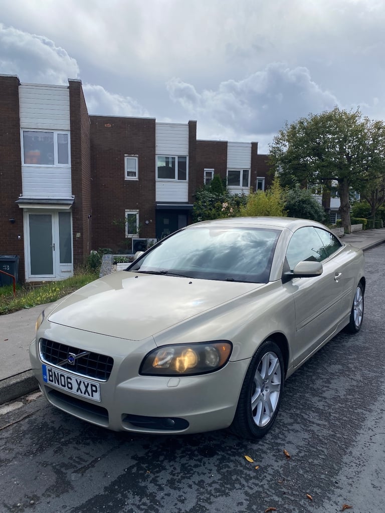 Volvo, C70, Convertible, 2006, Manual, 2435 (cc), 2 doors