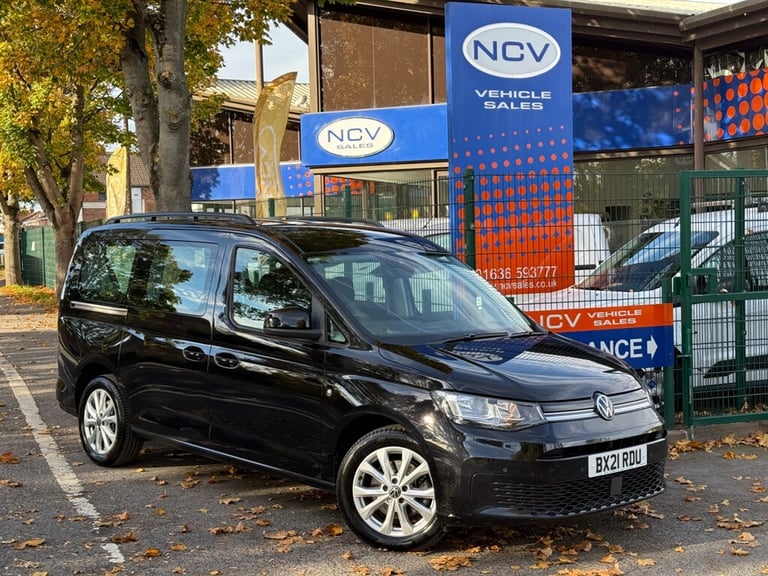 image for 2021 Volkswagen Caddy Maxi Life C20 LIFE TDI AUTO LWB VW MPV Diesel Semi Automatic