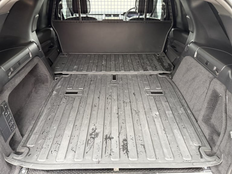 2021 Land Rover Discovery 3.0 D300 HSE Commercial Auto PANEL VAN DIESEL Automatic