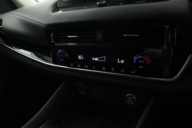 2022 Nissan Qashqai 1.3 DiG-T MH 158 N-Connecta 5dr Xtronic Hatchback Petrol Automatic