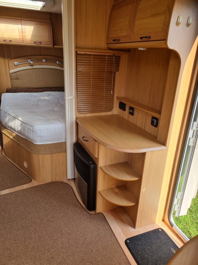 Avondale Argente 642-4 fixed bed 4 motor movers  