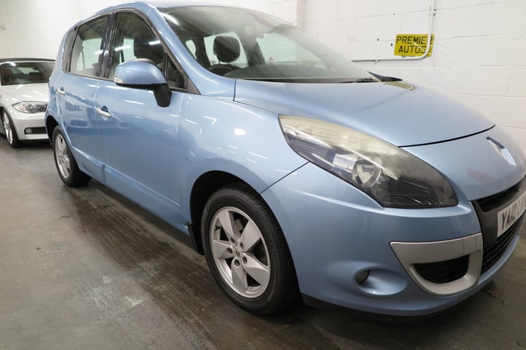 2010 Renault Scenic 1.6 VVT Dynamique TomTom 5dr MPV Petrol Manual