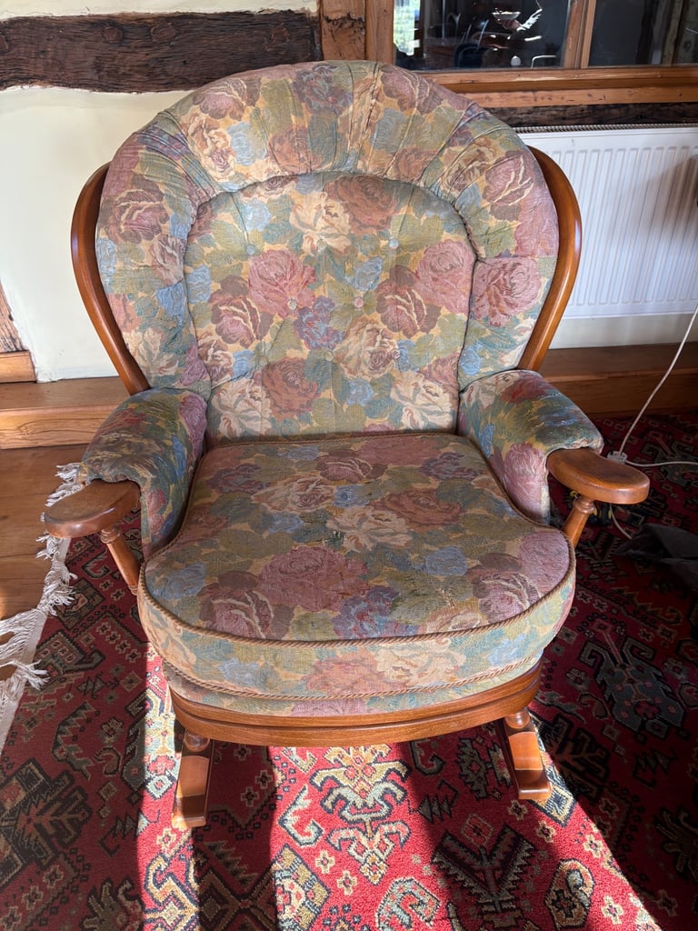 FREE ROCKING CHAIR