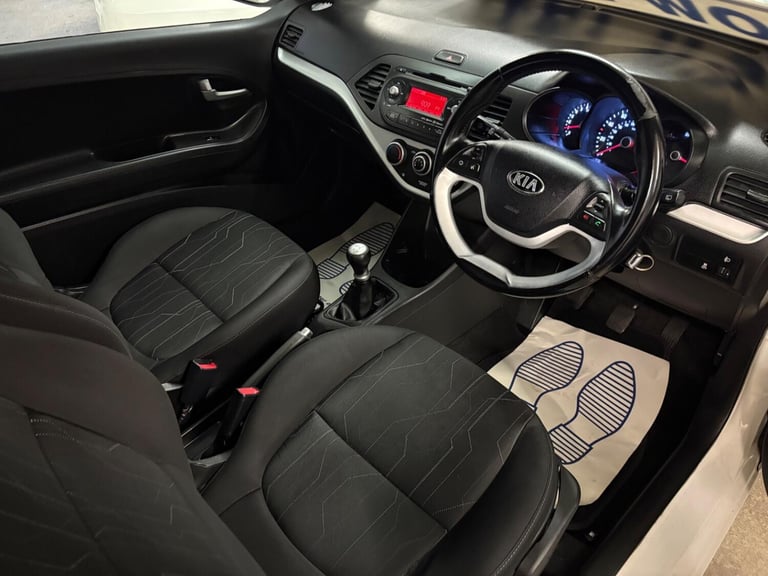 KIA PICANTO 1.0 VR7 2014