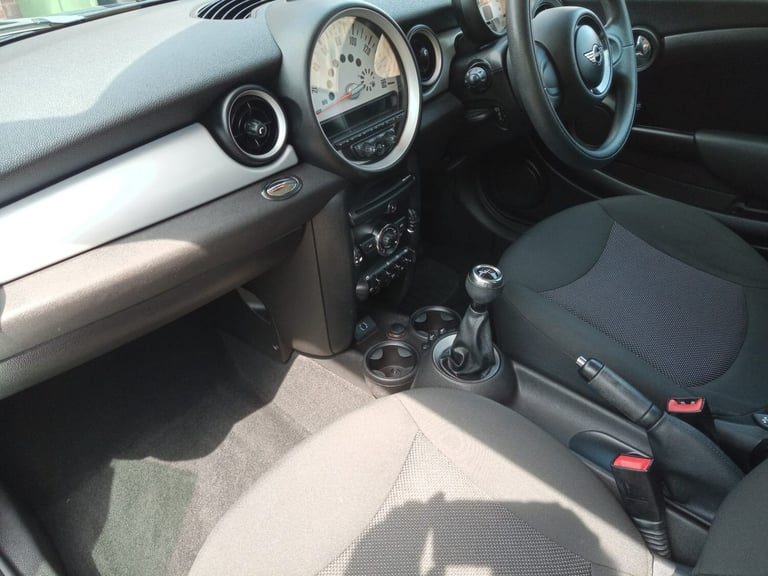 2012 MINI Hatch 1.6 Cooper 3dr HATCHBACK Petrol Manual