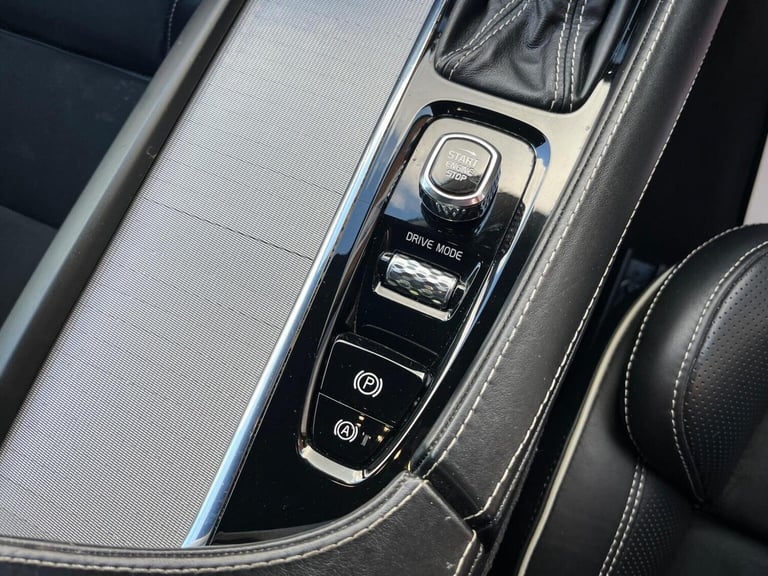 VOLVO S90 2.0 T4 GPF R-Design Auto Euro 6 (s/s) 4dr 2019