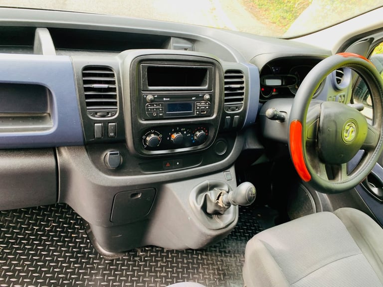 2016 1.6 CDTI VAUXHALL VIVARO SWB VAN 134k MILES MOT till 3/2026 LIKE TRAFIC AND NV300 NO VAT