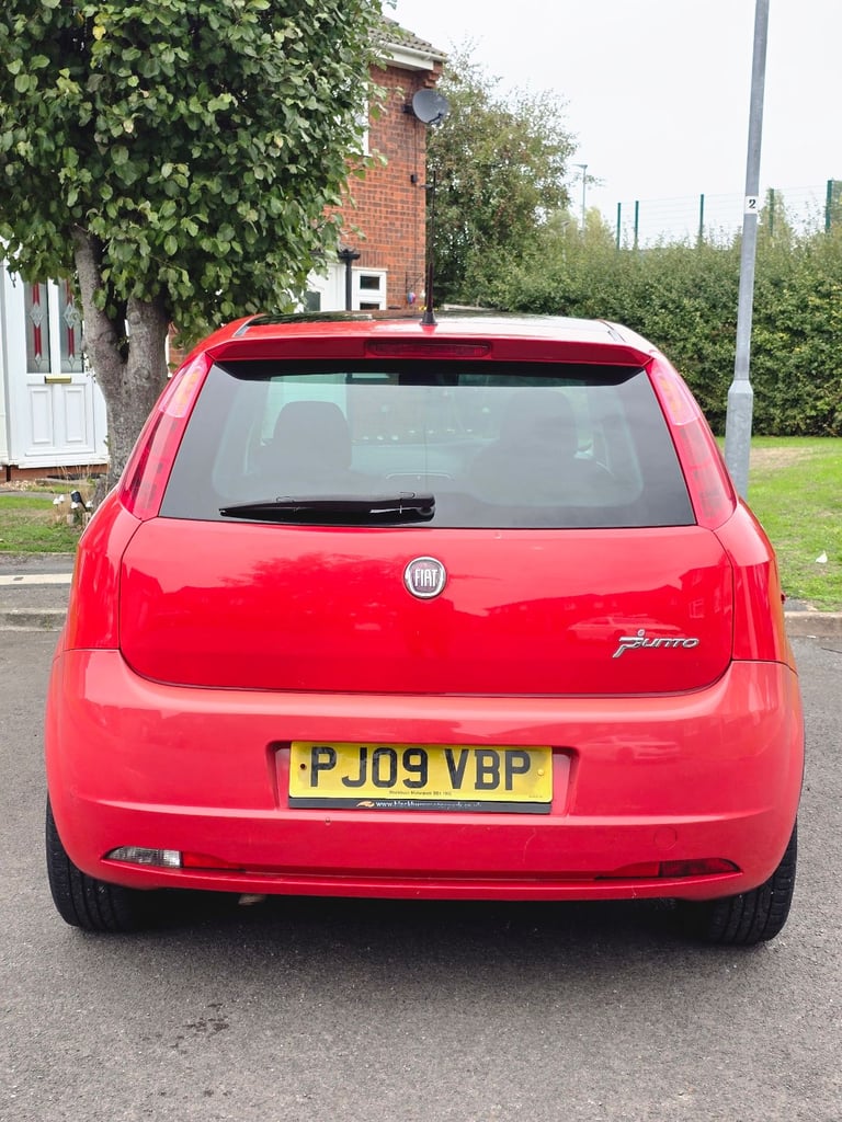 Fiat, GRANDE PUNTO, Hatchback, 2009, Manual, 1368 (cc), 3 doors