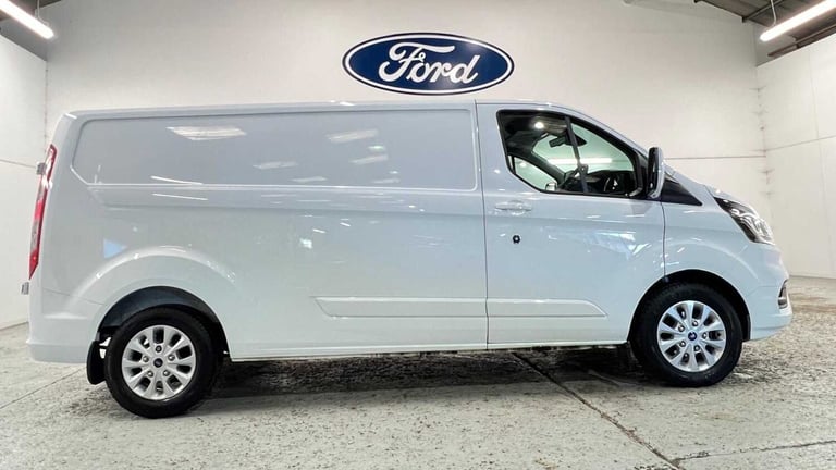 2023 Ford Transit Custom 2.0 EcoBlue 130ps Low Roof Limited Van Van Diesel Manual