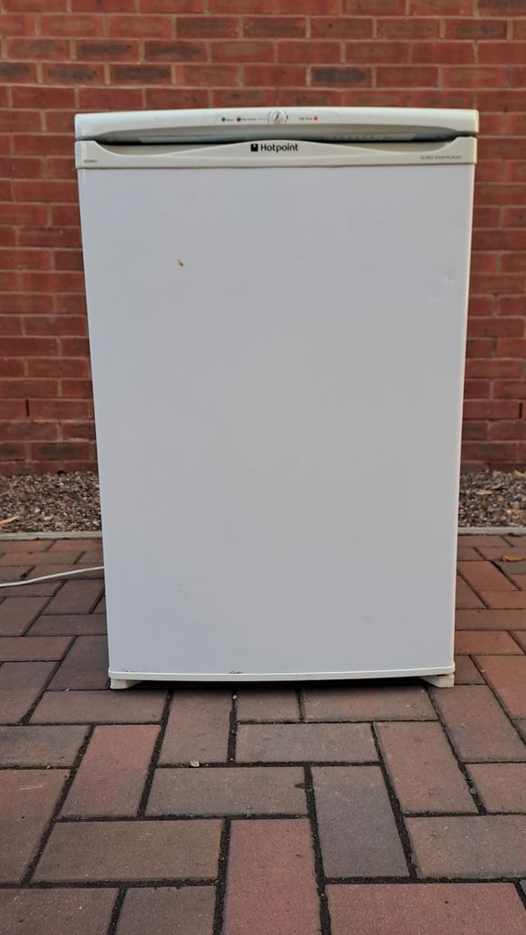 image for Hotpoint undercounter freezer, can deliver for extra cost 