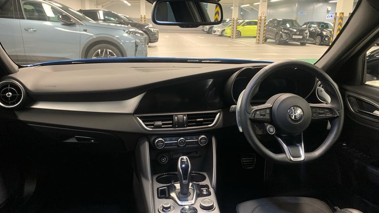 2025 Alfa Romeo Giulia 2.0T Sprint Saloon 4dr Petrol Auto Euro 6 (s/s) (280 ps) Saloon Petrol Aut...