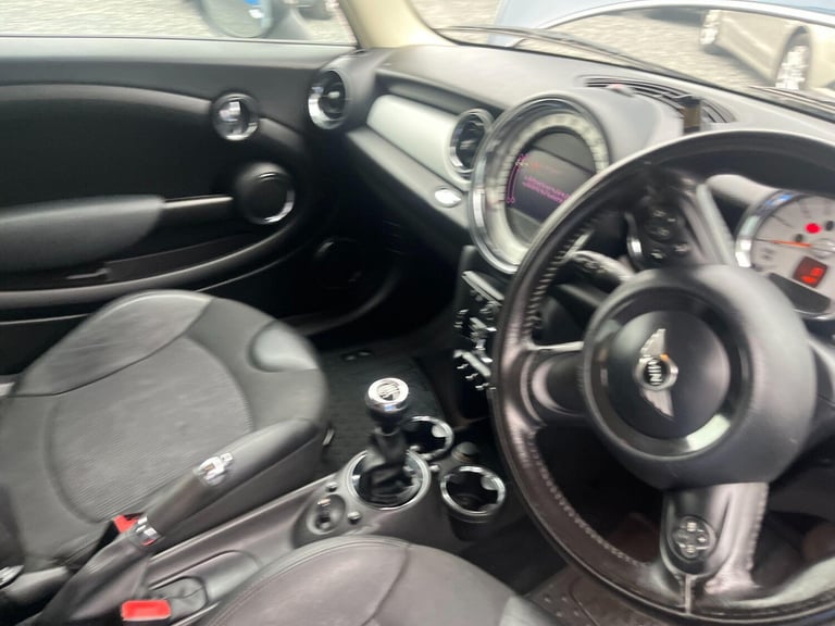  MINI Hatch 1.6 Cooper Euro 5 3dr Petrol Manual