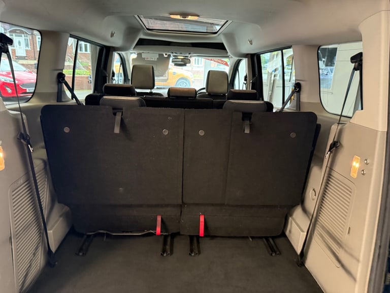 2019 Ford Grand Tourneo Connect 1.5 EcoBlue 120 Titanium 5dr MPV Diesel Manual