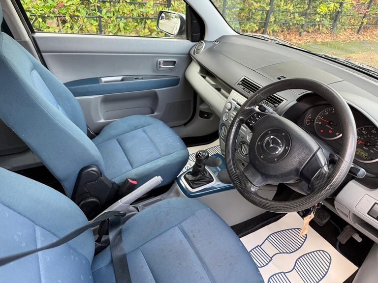 2005 Mazda Mazda2 1.4 Capella 5dr Auto HATCHBACK Petrol Automatic