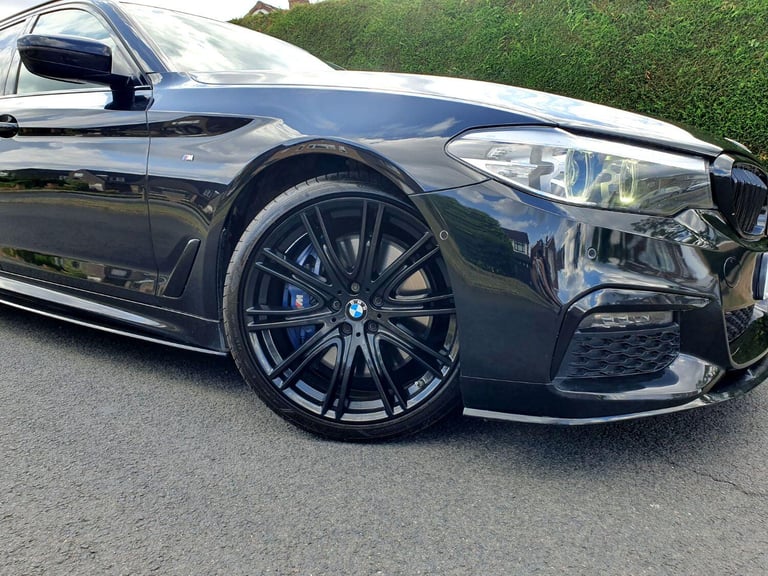 BMW 5 SERIES 3.0 540i xDrive M Sport Touring 2018