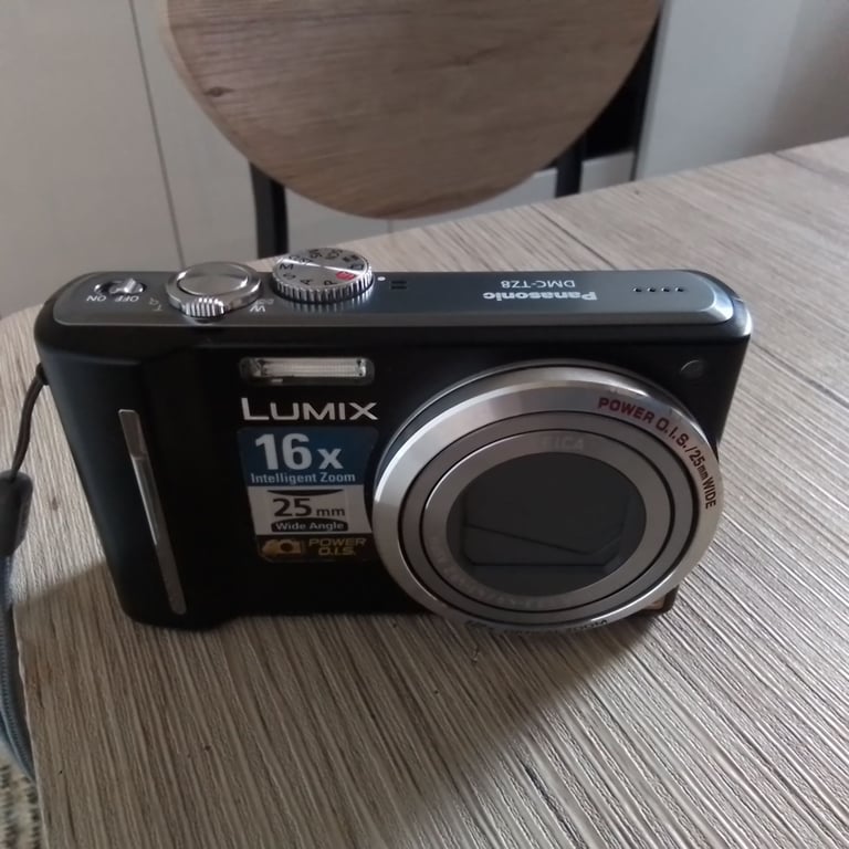 image for Digital Camera: Panasonic Lumix DMC-TZ8 (incl charger, atteries etc)
