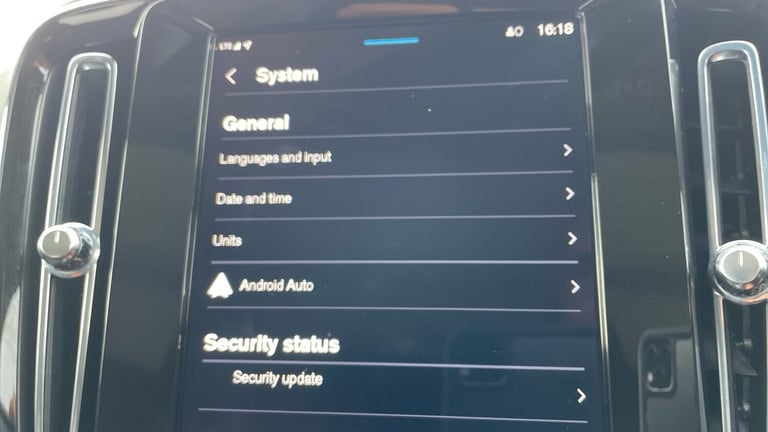 2024 Volvo XC40 Ultra B3 Mild hybrid ESTATE Petrol/Electric Hybrid Automatic