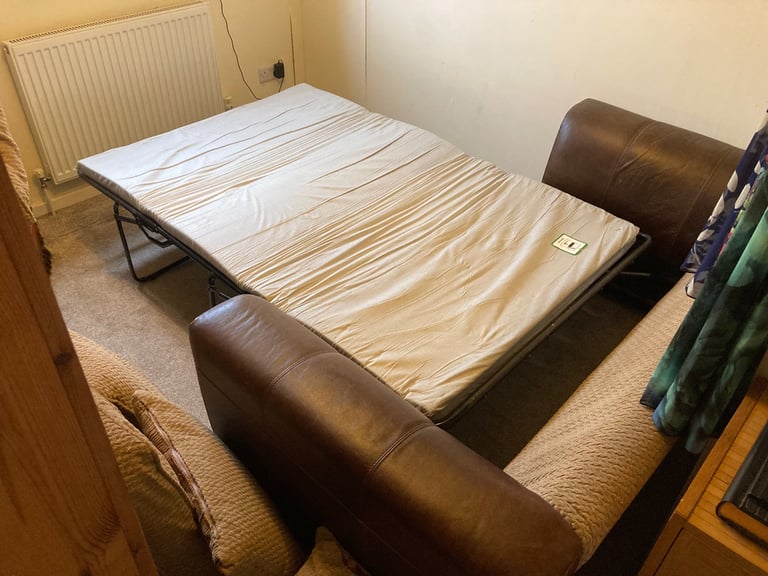 Faux leather 2-seater sofa bed