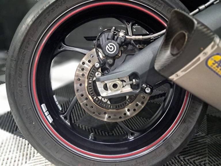 2018 67 TRIUMPH DAYTONA 675 FINANCE SPECIALISTS APPLY NOW