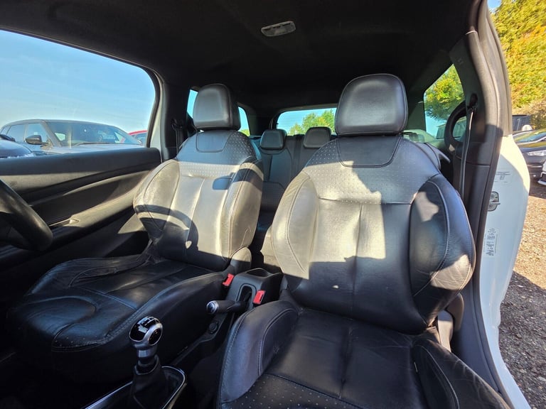 2011 Citroen DS3 1.6 e-HDi Airdream DStyle Euro 5 (s/s) 3dr Diesel