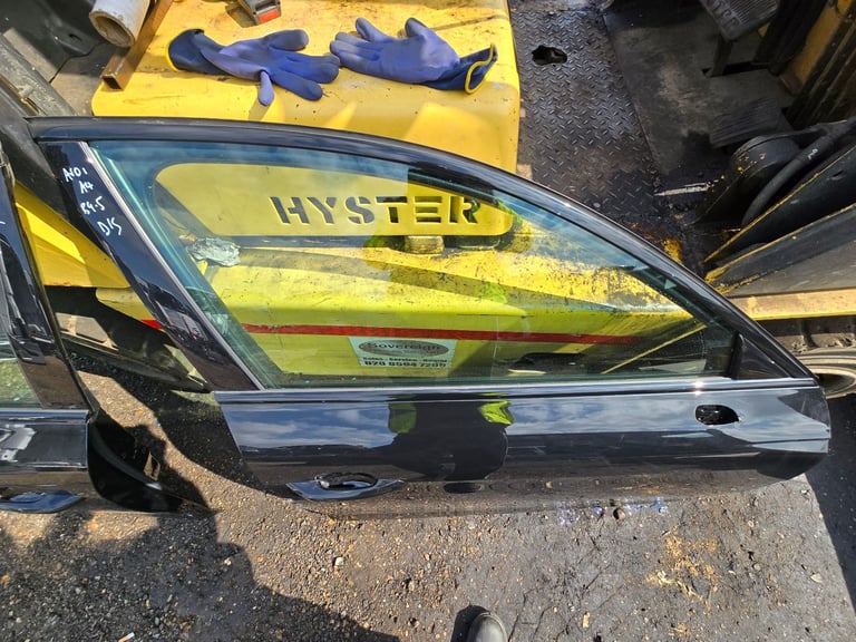 AUDI A4 Avant B9.5 Facelift SINGLE Front Door Black Breaking Parts