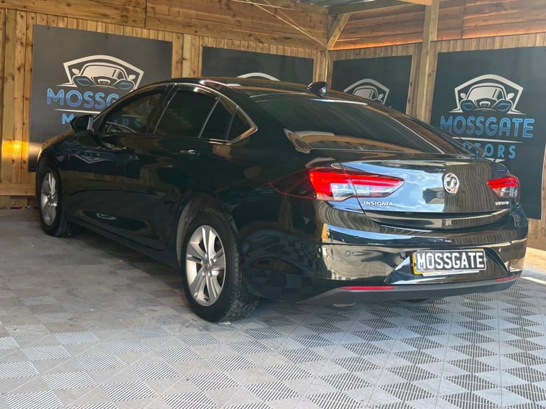 2017 Vauxhall Insignia 1.6 Turbo D ecoTec [136] Tech Line Nav 5dr HATCHBACK DIESEL Manual