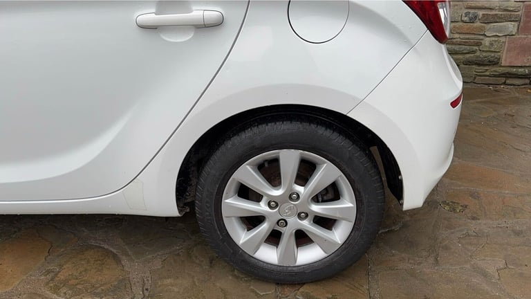 2014 Hyundai i20 1.2 Style 5dr HATCHBACK Petrol Manual